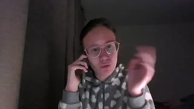 LuckySLove online show from 5, 1, 2026