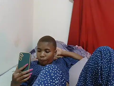 sexy-Noxy online show from 2, 11, 2025