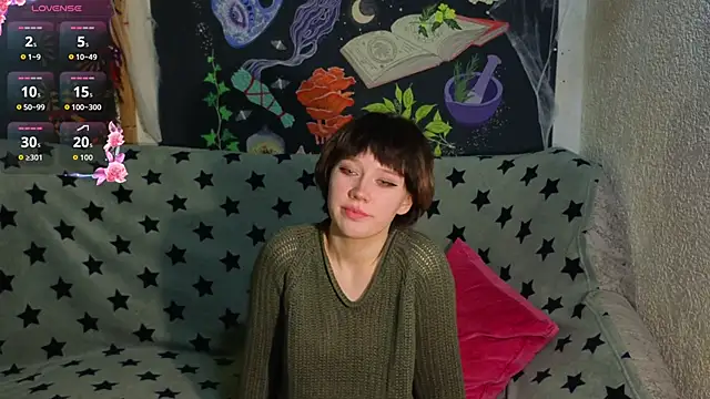 ReincarnatedAngel online show from 10, 11, 2025