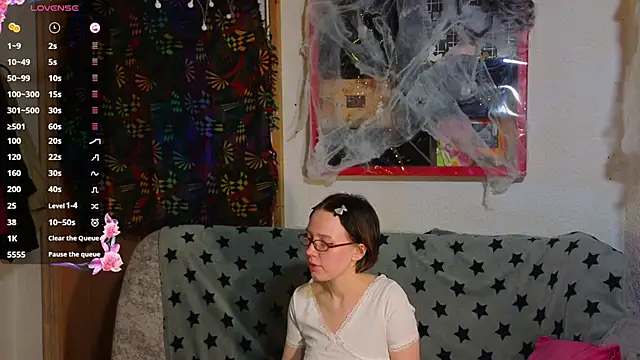 ReincarnatedAngel online show from 4, 11, 2025