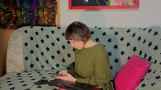 ReincarnatedAngel online show from 22, 10, 2025