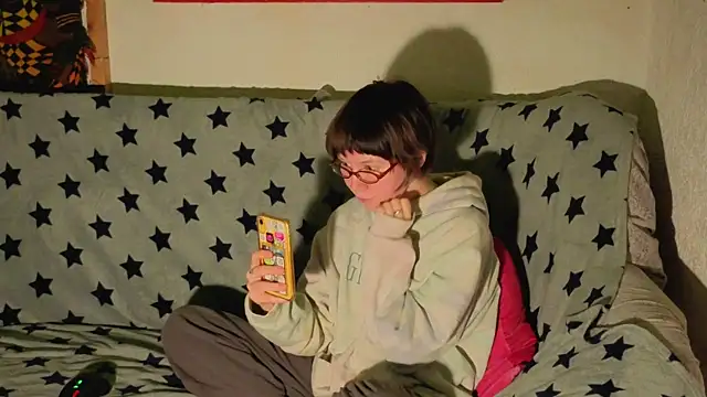 ReincarnatedAngel online show from 23, 10, 2025