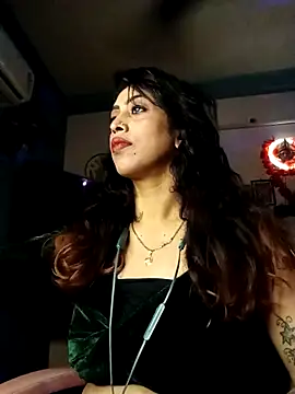 Darling Annie online show from 21, 11, 2025