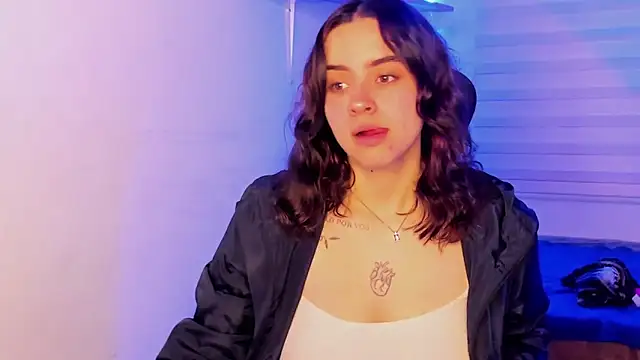 Emily Lindey online show from 29, 10, 2025