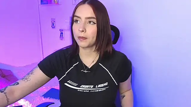 Emily Lindey online show from 27, 2, 2026