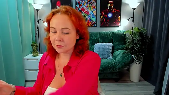 Snapshot of NataliKaminski chatting on 24, 11, 2025 NataliKaminski online show from 24, 11, 2025
