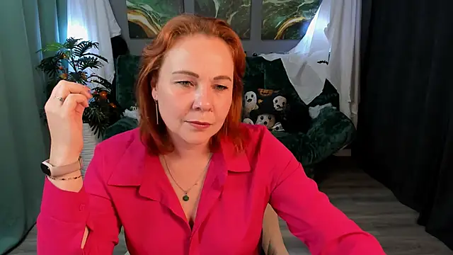 Snapshot of NataliKaminski chatting on 16, 10, 2025 NataliKaminski online show from 16, 10, 2025