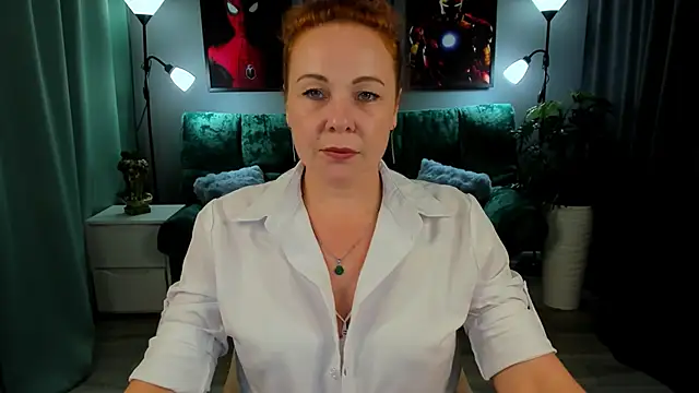 Snapshot of NataliKaminski chatting on 28, 11, 2025 NataliKaminski online show from 28, 11, 2025