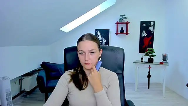 AnneWilsonn online show from 15, 7, 2026
