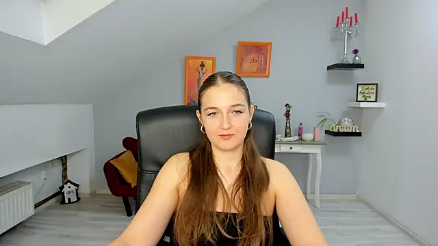 AnneWilsonn online show from 13, 11, 2025