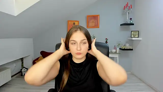 AnneWilsonn online show from 27, 10, 2025