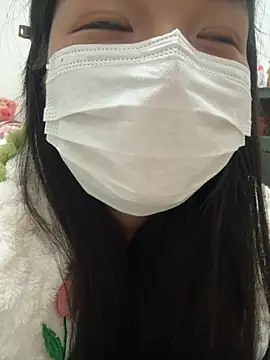 Snapshot of lris000123 chatting on 3, 12, 2025 lris000123 online show from 3, 12, 2025