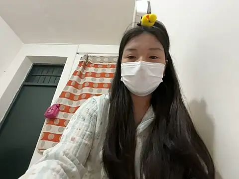 Snapshot of lris000123 chatting on 2, 12, 2025 lris000123 online show from 2, 12, 2025