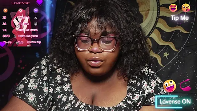 TheChubbySiren online show from 16, 12, 2025