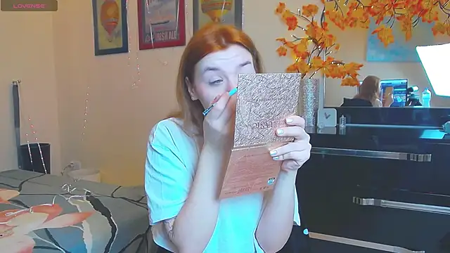 MeganNewCat online show from 21, 12, 2025