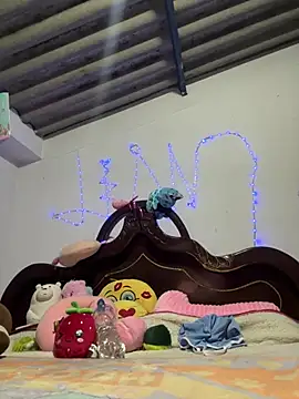 PamelaJonsom  online show from 12, 3, 2026