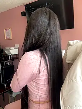 PamelaJonsom  online show from 8, 11, 2025