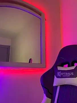 La-Gatiita-trans online show from 11, 11, 2025