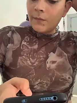 La-Gatiita-trans online show from 19, 10, 2025