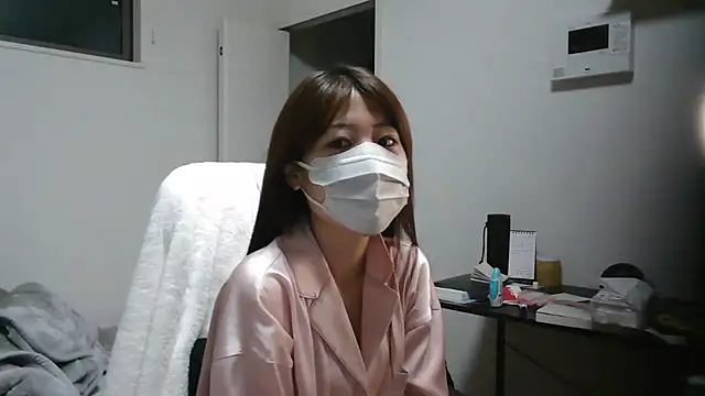 ichika 2  online show from 2, 12, 2025