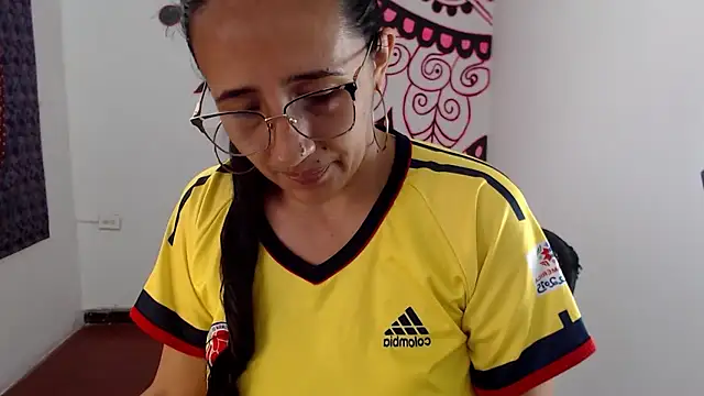 Lucyy Naugthy online show from 26, 3, 2026