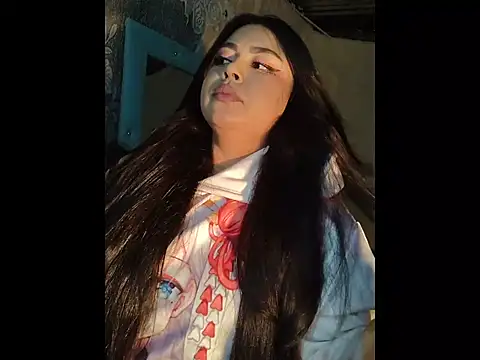 EliaStone05 online show from 13, 1, 2026