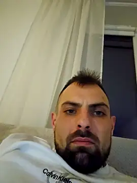 PopularArgument46 online show from 19, 4, 2026