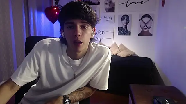 AmethystShadow17 online show from 21, 2, 2026