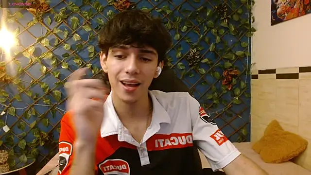 AmethystShadow17 online show from 26, 2, 2026