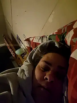 Snapshot of BigBusty_VoluptuousMilfX chatting on 18, 11, 2025 BigBusty VoluptuousMilfX online show from 18, 11, 2025