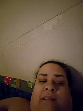 Snapshot of BigBusty_VoluptuousMilfX chatting on 16, 12, 2025 BigBusty VoluptuousMilfX online show from 16, 12, 2025