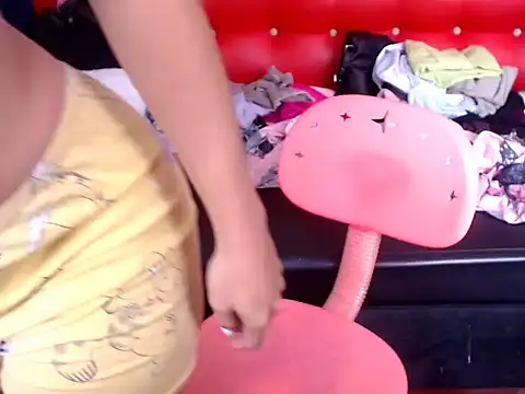 Camila stacy online show from 17, 11, 2025