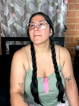 kassandra luxury online show from 30, 10, 2025