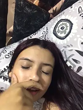 Aithana Petite online show from 17, 11, 2025