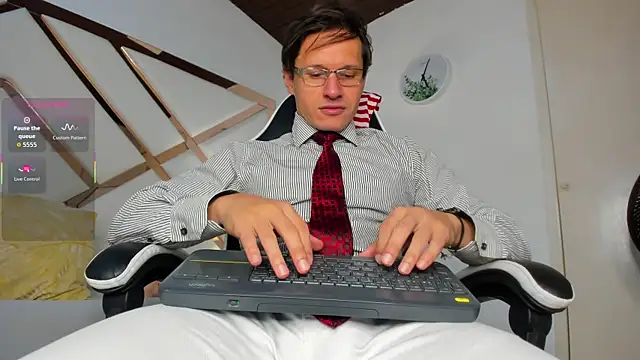 Justin valverde online show from 23, 12, 2025