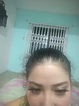 Yvonny27 online show from 18, 2, 2026