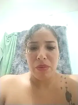 Yvonny27 online show from 22, 2, 2026