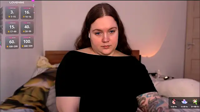 SummerTina online show from 9, 1, 2025