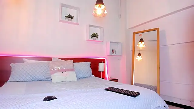 Cat  Moon   online show from 19, 11, 2025