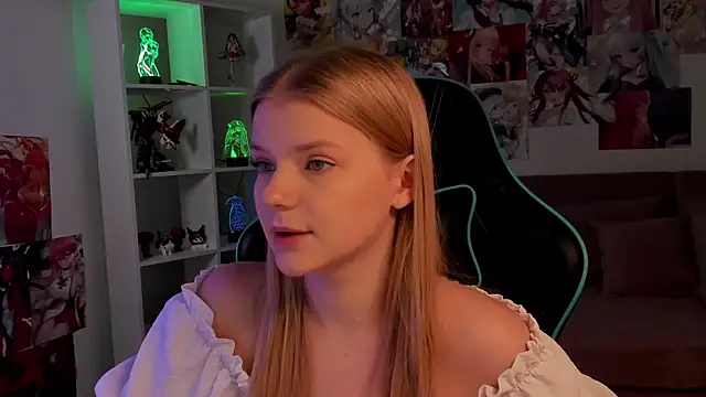 LilitRosen online show from 18, 11, 2025