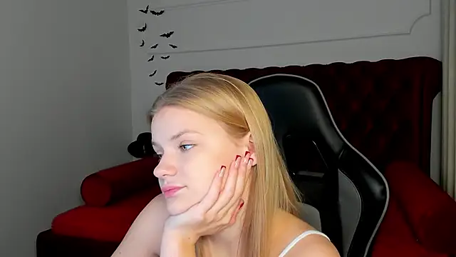 LilitRosen online show from 13, 11, 2025