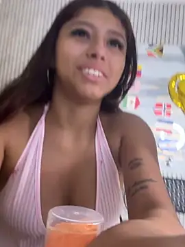 Snapshot of dafne17_ chatting on 21, 6, 2026 dafne17 online show from 21, 6, 2026