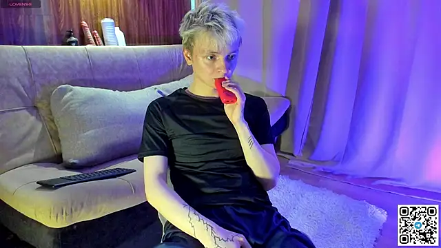 Logan mett online show from 19, 4, 2026