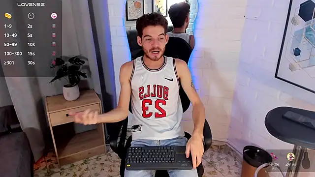 MATEO HUNTER online show from 5, 11, 2025