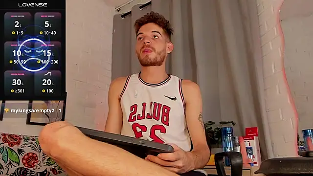 MATEO HUNTER online show from 15, 12, 2025