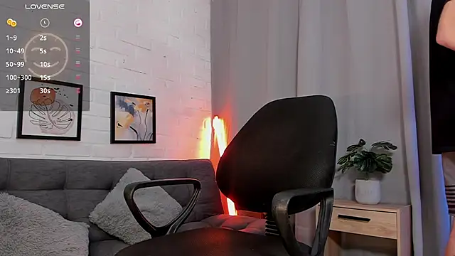 MATEO HUNTER online show from 10, 11, 2025