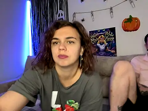 live sexy online show from 18, 10, 2025