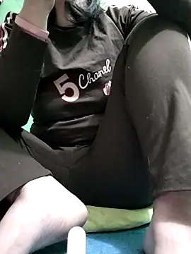 Amanda- ena- online show from 1, 11, 2025