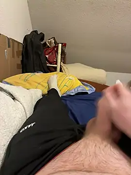 creamydeluxe online show from 5, 3, 2026