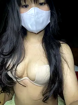 Snapshot of Tina-03 chatting on 2, 11, 2025 Tina-03 online show from 2, 11, 2025